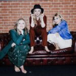 Bald bei den “Amadeus Austrian Music Awards” – schon am Freitag bei uns: die Poxrucker-Sisters